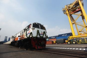Peresmian KA Kontainer Surabaya