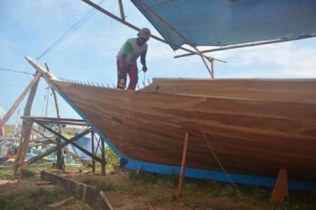 Pembuatan Perahu Kayu