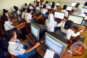 Sekolah Diminta Cek Peralatan Pendukung UN Komputer