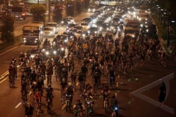 "Bright Cycle Festival" Malam Hari Digelar Pertama Kali