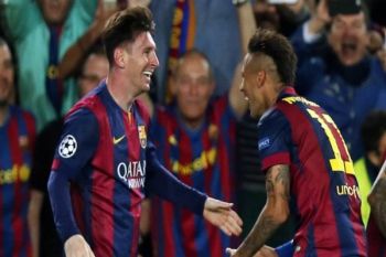 Bagaimana Cara Meredam Messi ?