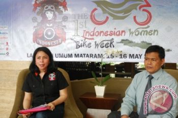 Tujuh Perempuan akan Promosikan Tenun Lombok