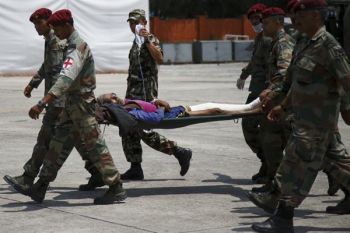 Jumlah Korban Jiwa Gempa Susulan di Nepal Jadi 117