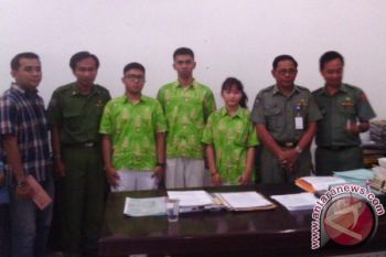 Tiga Siswa SMAN 1 Sampit Wakili Indonesia