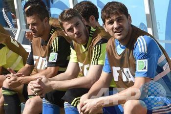 "Penemu" De Gea Desak Si Kiper Bertahan di MU