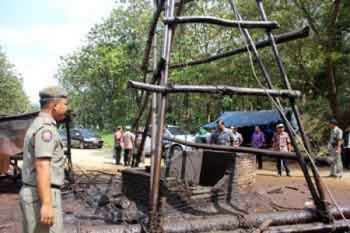 Minyak Mentah Hasil Penambangan Sumur Tua di Cepu Disita