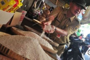 Sidak Pasar, Tim Gabungan Cilacap Tak Temukan Beras Plastik