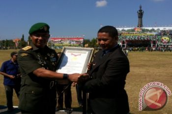 Kodam Udayana Terima Empat Rekor Muri 