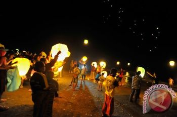 Batang Kembangkan Wisata Religi sebagai Andalan