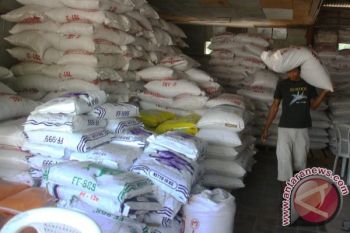 KEBUTUHAN PAKAN IKAN MENINGKAT