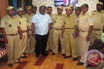 Honor kepala kampung di Biak Numfor di bawah UMP