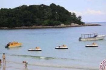  Pariwisata Lombok Dan Bintan Berkembang Pesat