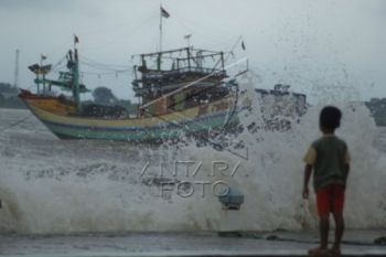 Awas, Gelombang Tinggi di Perairan Jateng-DIY
