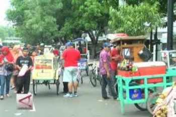 Terganggu, Pembangunan Jalan Diprotes Pedagang