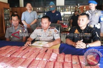 Penyelundupan 80 Ribu Obat Carnophen 
