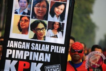 Hari Pertama Dibuka , Dua Orang Daftar Calon Pimpinan KPK