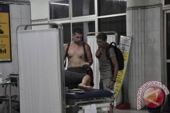 Ugd RSUP NTB dipenuhi korban kapal terbakar