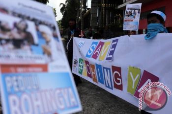 Ramai-ramai galang dana untuk Rohingya 