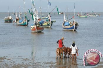 Gunakan Transportasi Laut