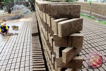 Bata Merah Berbahan Kaolin