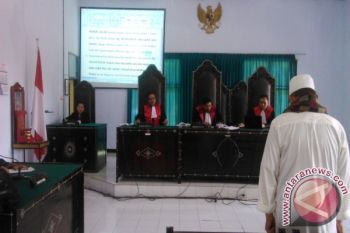 Mantan Wabup Lombok Barat Divonis Satu Tahun