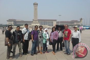 Artikel - Lapangan Tiananmen Jadi Objek Wisata Dunia