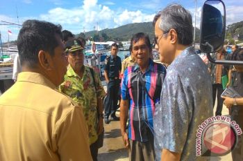 Nelayan Donggala Ramai-ramai Jual Ikan Ke Bontang