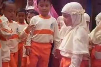 Siswa Bina Amal Semarang Berpawai Sambut Ramadhan