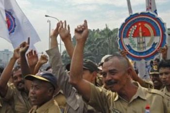 6 Bulan Penghasilan Tetap Perangkat Desa Belum Dibayar