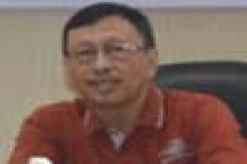Pemerintah Kolaka-Bulog Gelar Pasar Murah