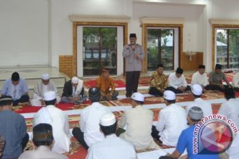 Bupati Barsel Menggelar Buka Puasa Bersama