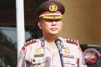 Polres Seruyan Tangkap Nelayan Bawa 39.100 Pil Koplo