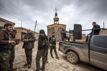 Kurdi Sudah di Depan Hidung "Ibu Kota" ISIS di Raqa