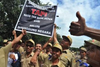 Mantan Perangkat Desa Dijanjikan Pesangon Rp20 Juta