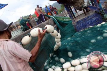 Ratusan Nelayan Prigi Beralih Jadi Buruh Urban