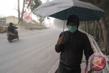 Pengamanan di Sekitar Zona Berbahaya Gunung Sinabung Diperketat
