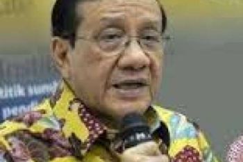  Akbar Tanjung Nilai KPK Tak Berwenang  
