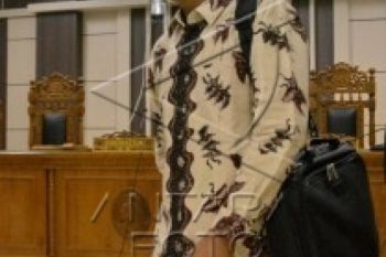 Jaksa Tuntut Pencabutan Hak Politik Ikmal Jaya 