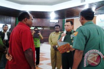 Pangdam Cenderawasih terima dua hektare tanah hibah