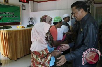 Baznas Bantaeng salurkan Zakat dan Infaq