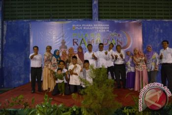 PLN Suluttenggo Berbagi Dengan Ratusan Anak-yatim 