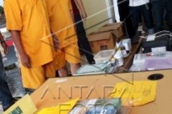 Polisi Ringkus Suami Istri Pengedar Upal
