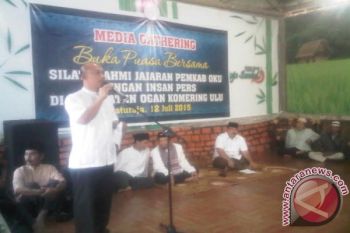 Pemkab silaturahim dan buka puasa bersama wartawan