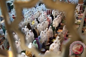 Shalat Malam di Aceh