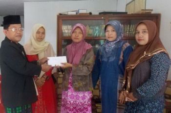 Persit Kodim 1707/Merauke beri bantuan panti asuhan