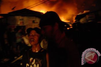Puluhan Bangunan di Barito Ludes Terbakar