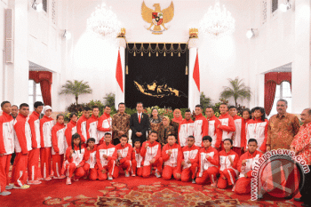 Mensos Doakan Atlet SOIna Harumkan Nama Bangsa
