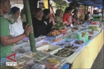 Pusat Kuliner Khas Banyumas Diserbu Pemudik