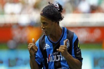 Ronaldinho gabung ke Fluminense