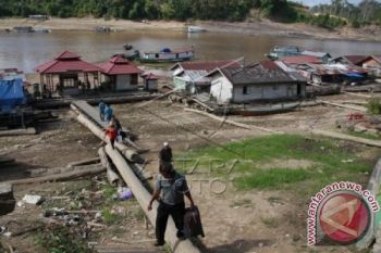Air Sungai Barito Pedalaman Tak Layak Konsumsi 